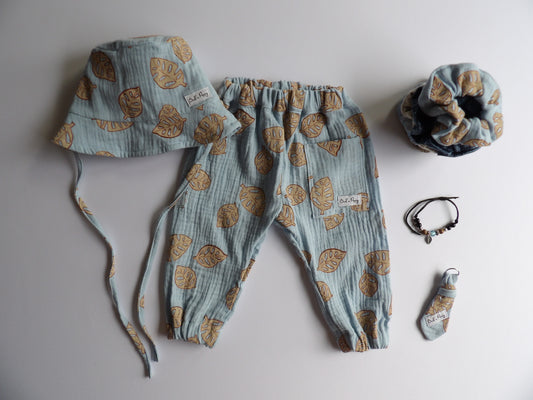 Size 74 - Bud'n Poppy's summer set Sky Leaves