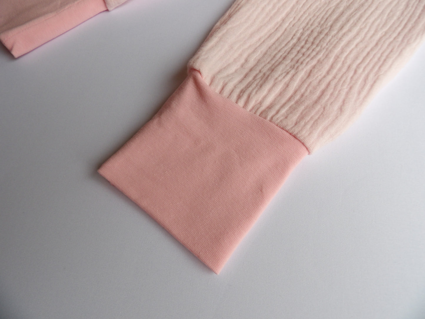 Storlek 68, Dreamy Petals - Handgjort babyset, OEKO-TEX®-certifierade tyger