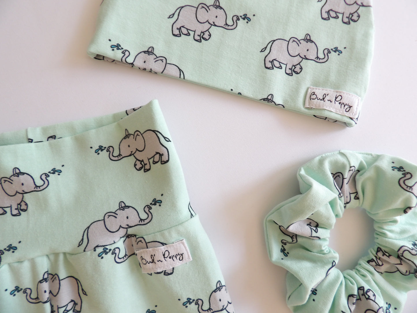 Storlek 56, Elephant Breeze - Handgjort babyset, OEKO-TEX®-certifierade tyger