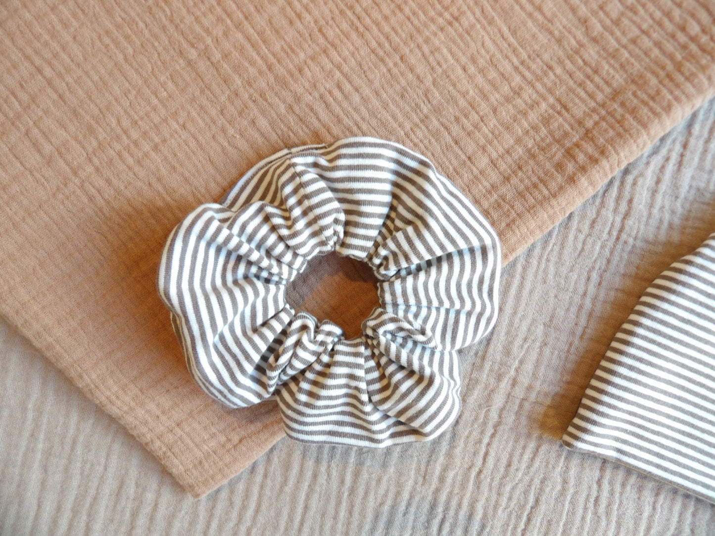 BB-mössa nyfödd, handgjord i OEKO-TEX®-tyg storlek 36/38