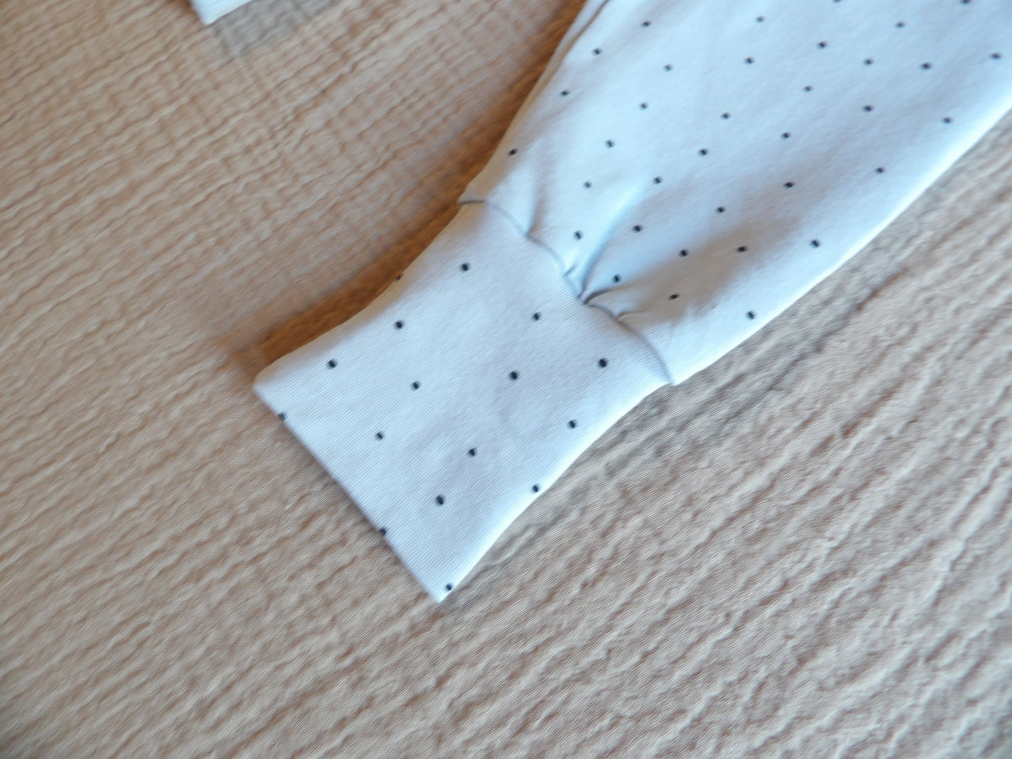 Växa-byxa Tiny Dots - storlek 56 (ca 1-2 mån) - Bud's Wardrobe