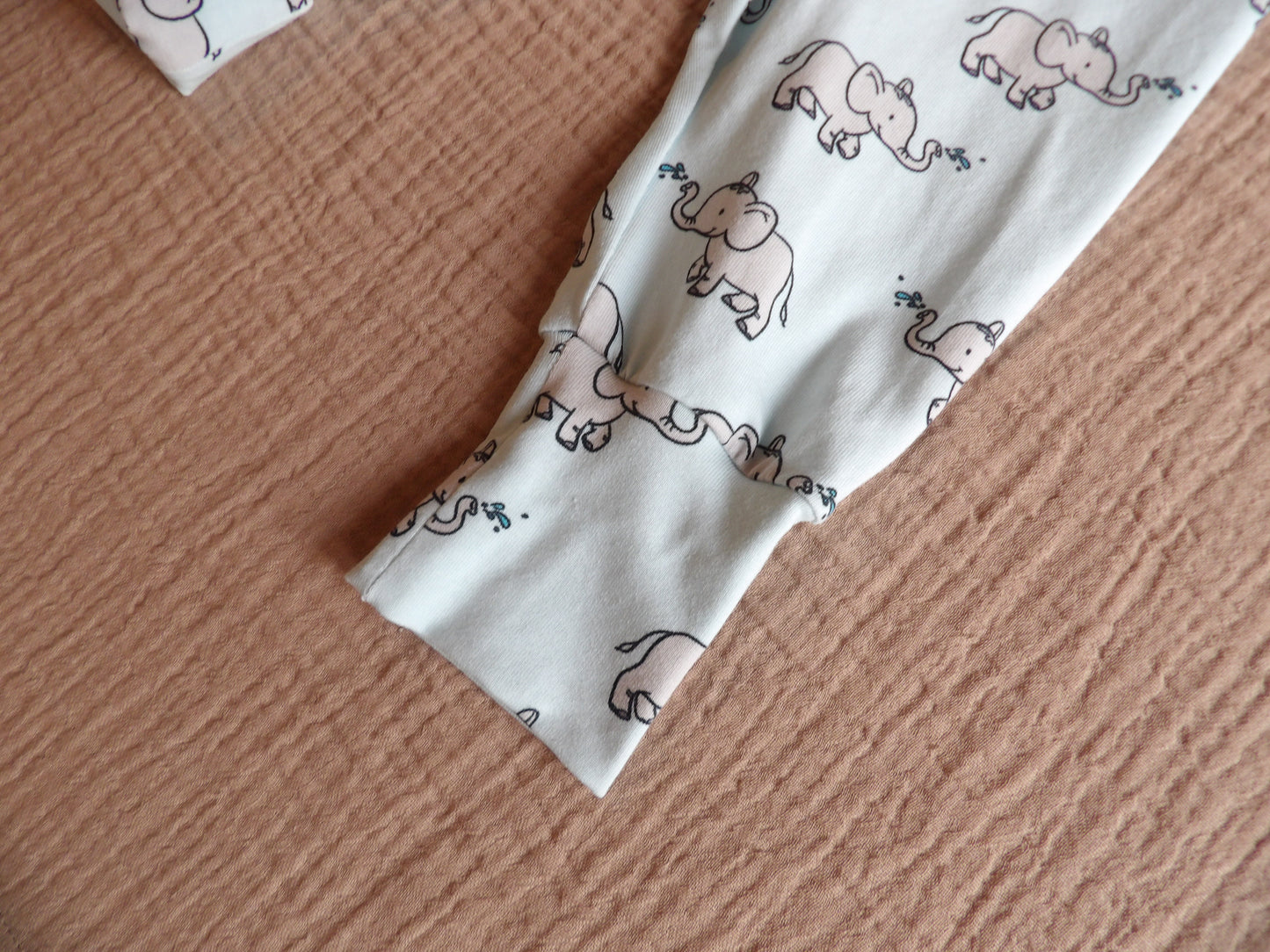 Växa-byxa Little Elephant - storlek 56 (ca 1-2 mån) - Bud's Wardrobe