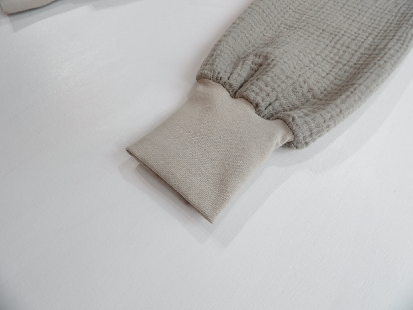 Växa-byxa i Muslin Nordic Mist - storlek 74 & 80