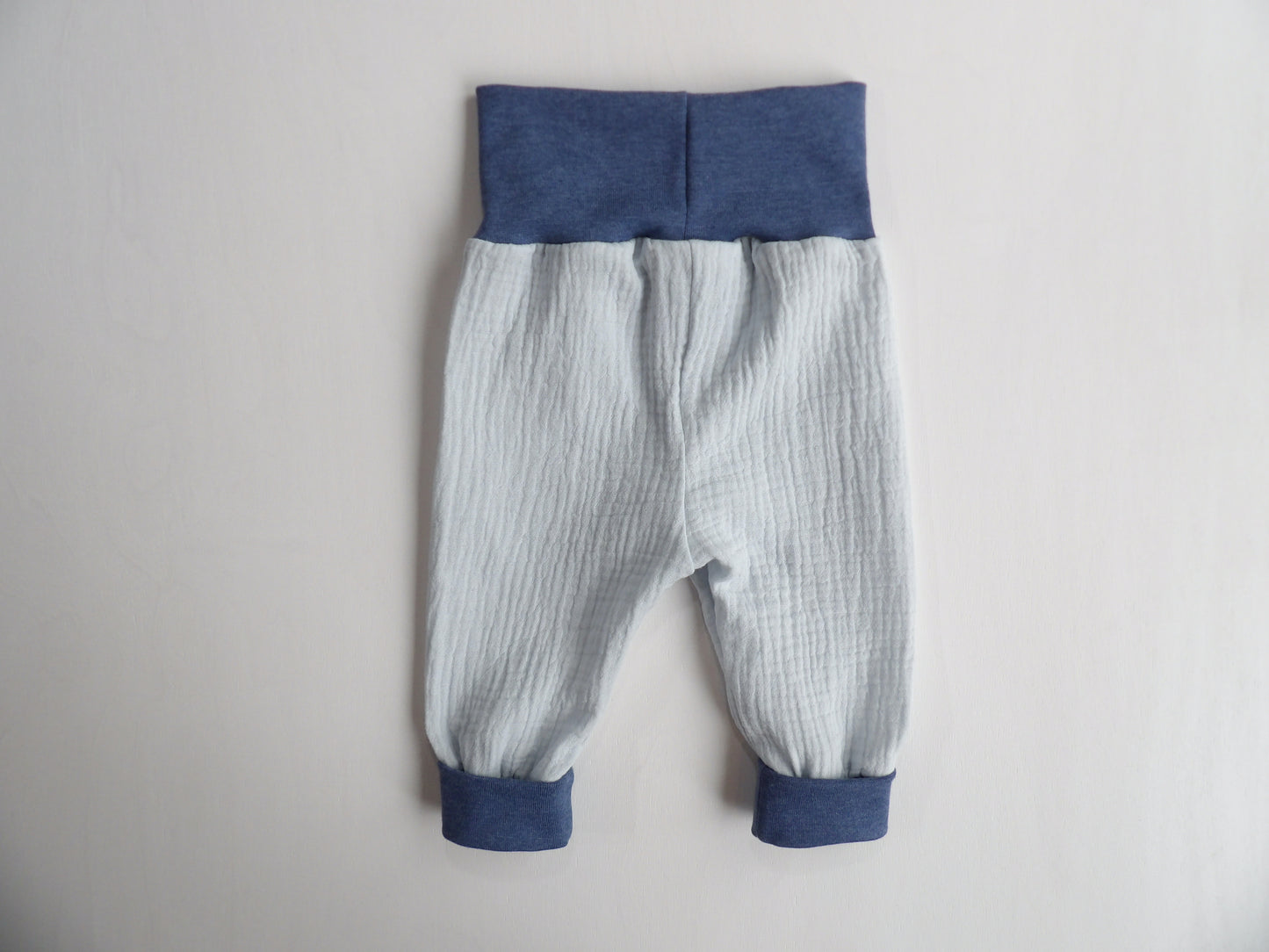 Grow-with-me pants in Muslin Ocean Breeze - size 56