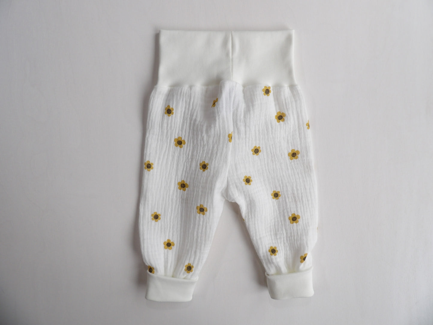 Växa-byxa i Muslin Little Daisy - storlek 56