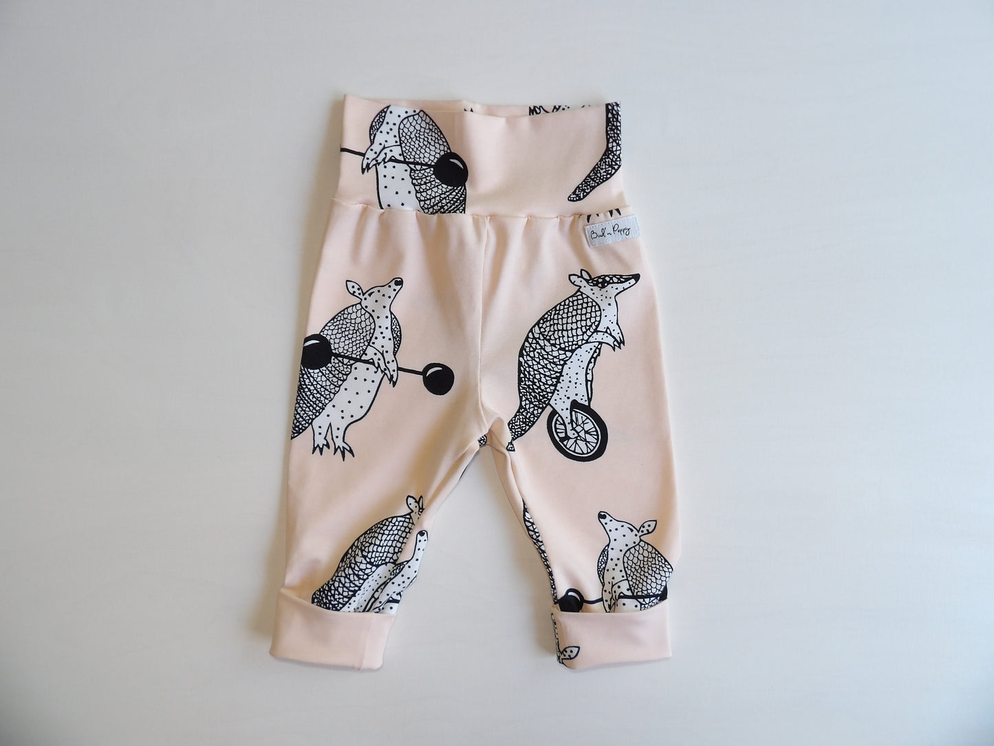 Växa-byxa Apricot Armadillo - storlek 68