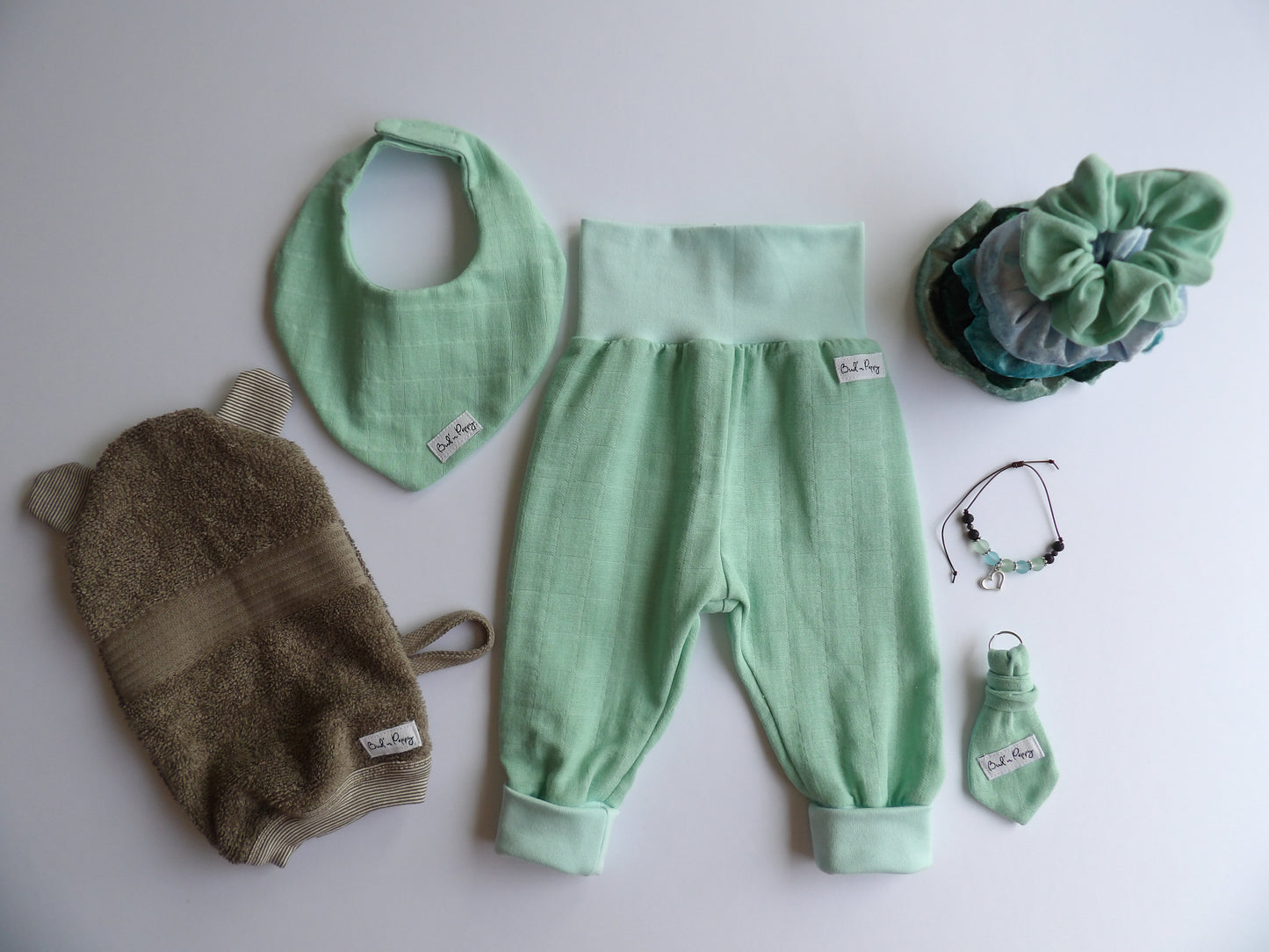 Storlek 56, Pink Today I Wear Green - Handgjort babyset, OEKO-TEX®-certifierade tyger
