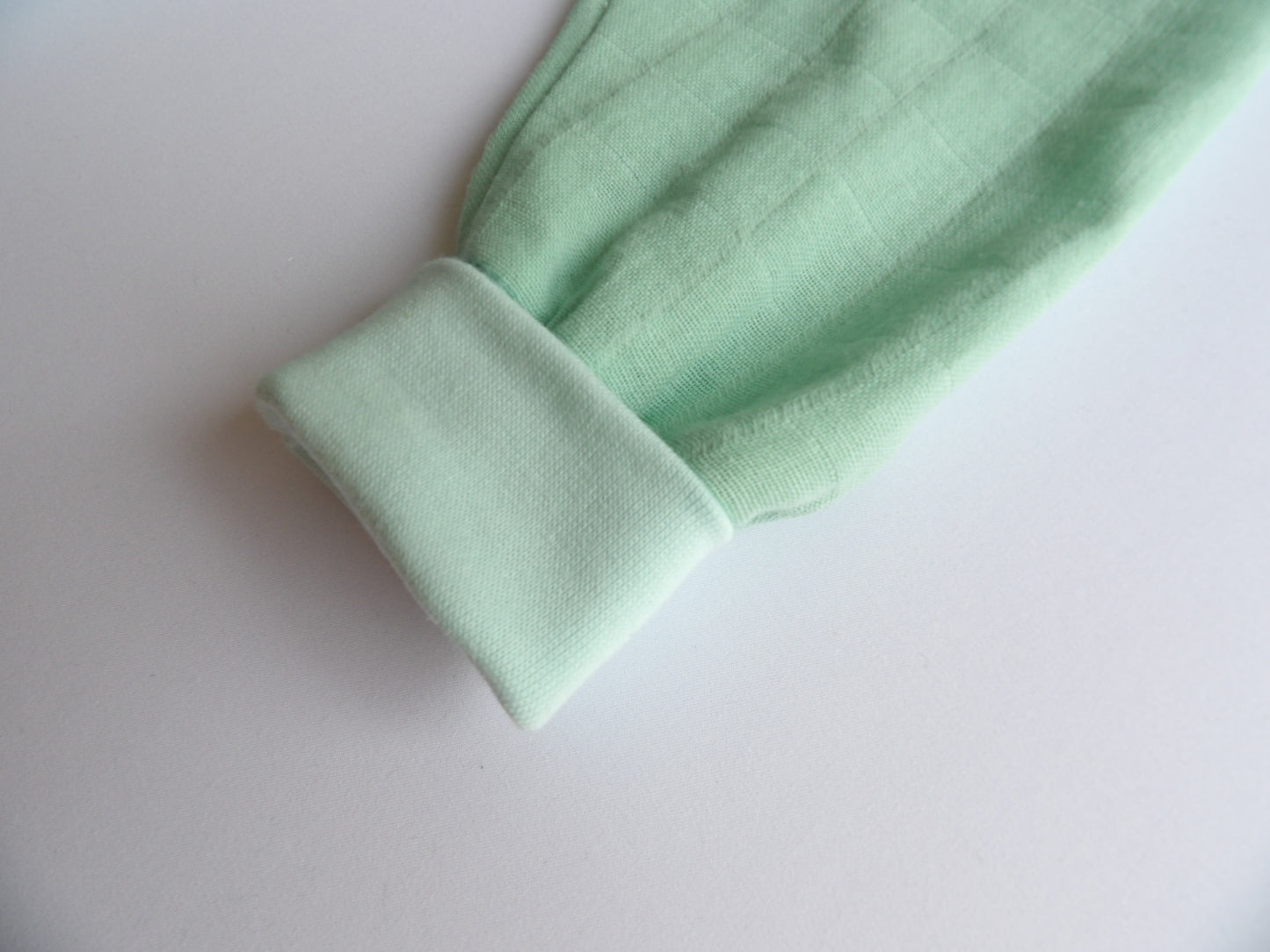 Storlek 56, Pink Today I Wear Green - Handgjort babyset, OEKO-TEX®-certifierade tyger