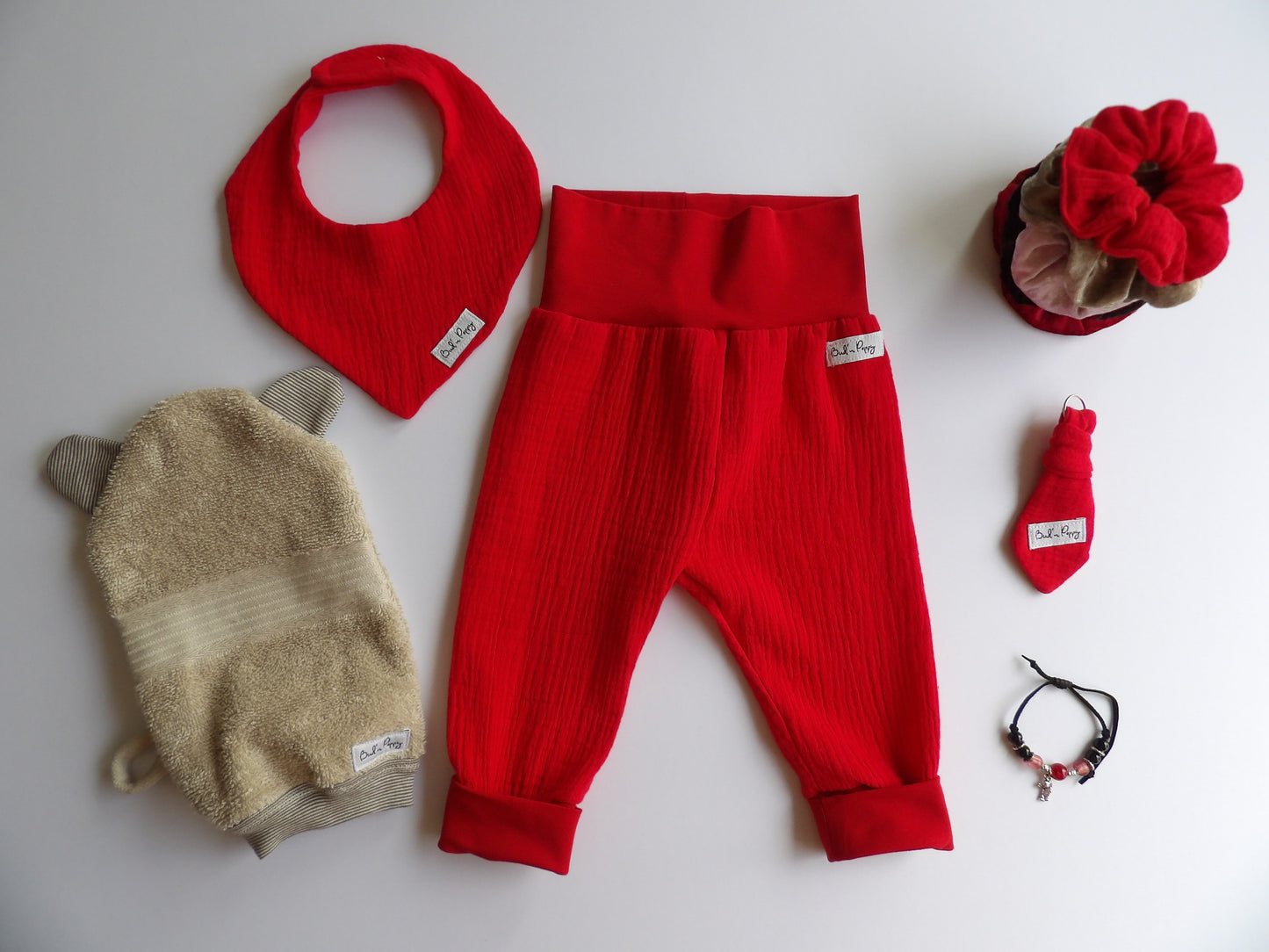 Storlek 62, Today I Wear Red - Handgjort babyset, OEKO-TEX®-certifierade tyger