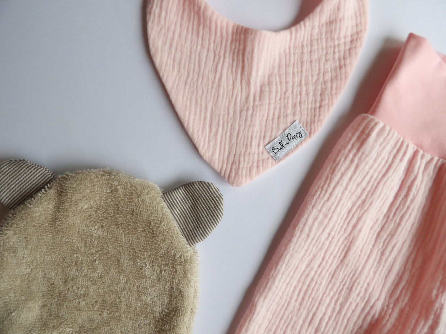 Storlek 68, Dreamy Petals - Handgjort babyset, OEKO-TEX®-certifierade tyger