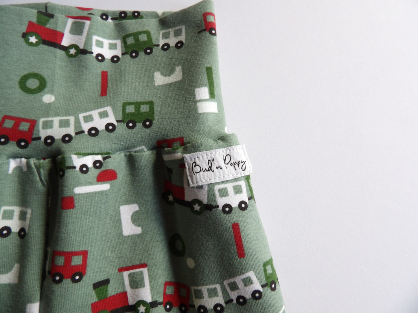 Storlek 56, Train Time - Handgjort babyset, OEKO-TEX®-certifierade tyger