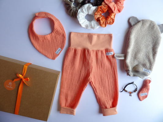 Storlek 62, Today I Wear Orange - Handgjort babyset, OEKO-TEX®-certifierade tyger