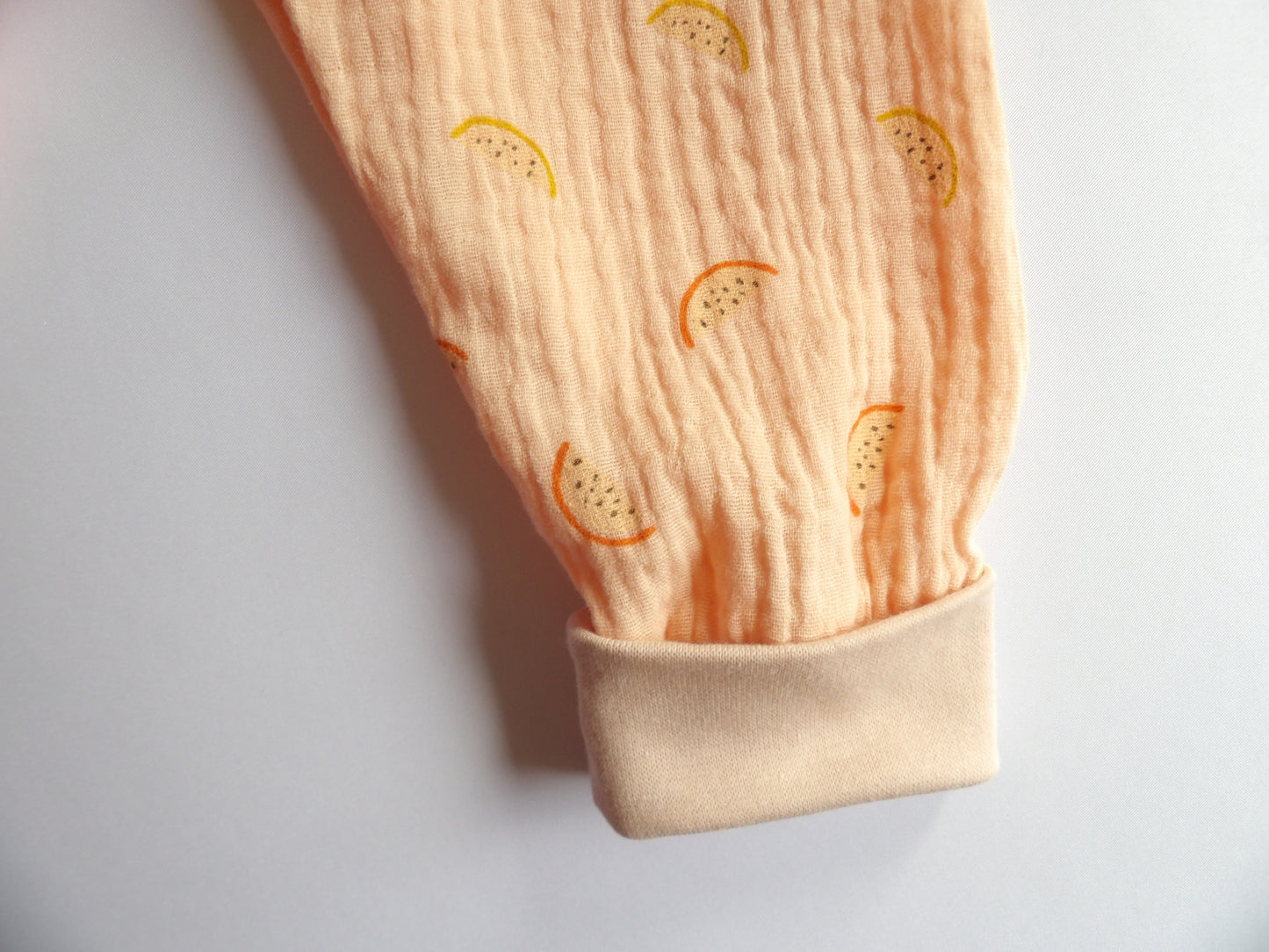 Storlek 68, Peach Melon - Handgjort babyset, OEKO-TEX®-certifierade tyger