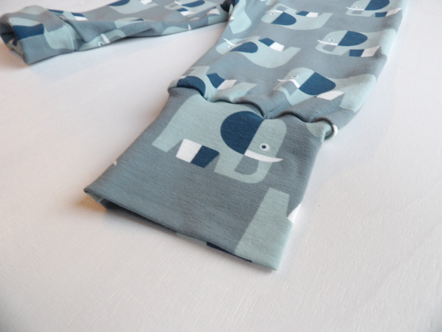 Växa-byxa Grey Elephant - storlek 68 (ca 4-6 mån)