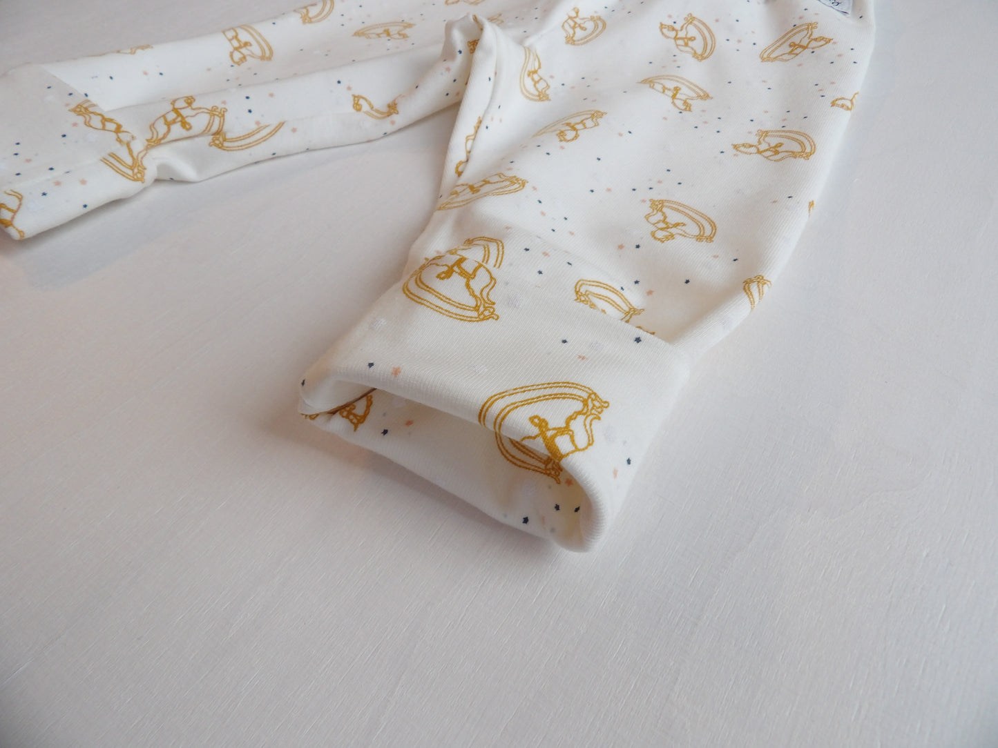 Grow-with-me pants Golden Playtime - size 56 & 62 (approx. 1-2 & 2-4 months)