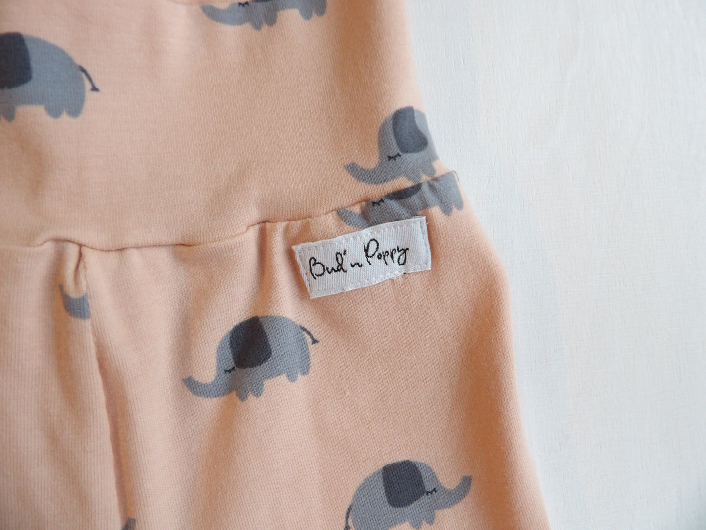 Grow-with-me pants Cute Elephant Pants - size 50 (approx. 0-1 months)