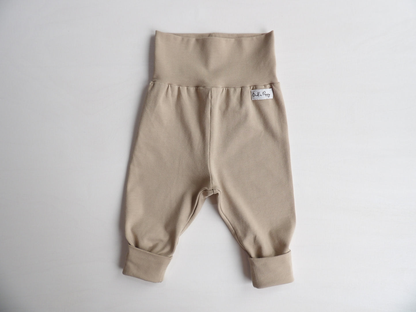 Växa-byxa Soft Sand Pants - storlek 50 & 62 (ca 0-1 & 2-4 mån)