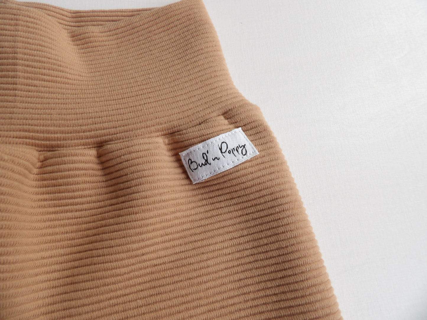 Växa-byxa Cute Mocha Pants - storlek 68 (ca 4-6 mån)