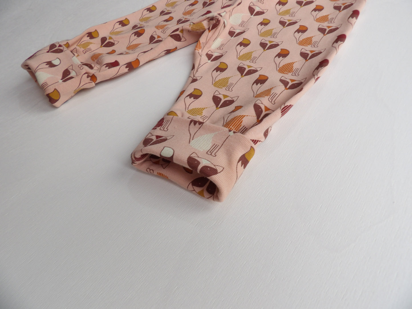 Växa-byxa Blush Fox Pants - storlek 56 & 62  (ca 1-2 & 2-4 mån)