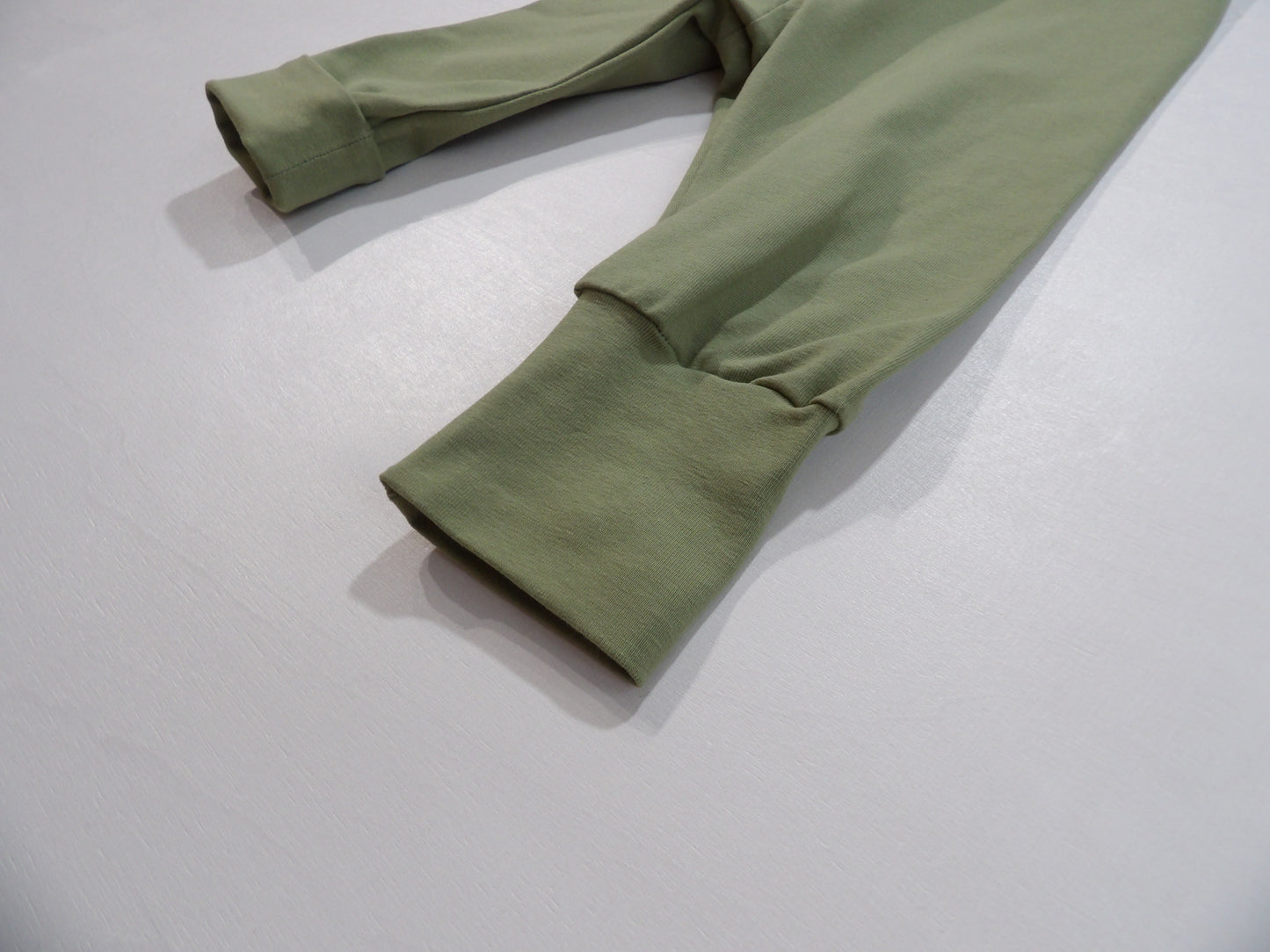Växa-byxa Cute Olive Pants - storlek 62 (ca 2-4 mån)