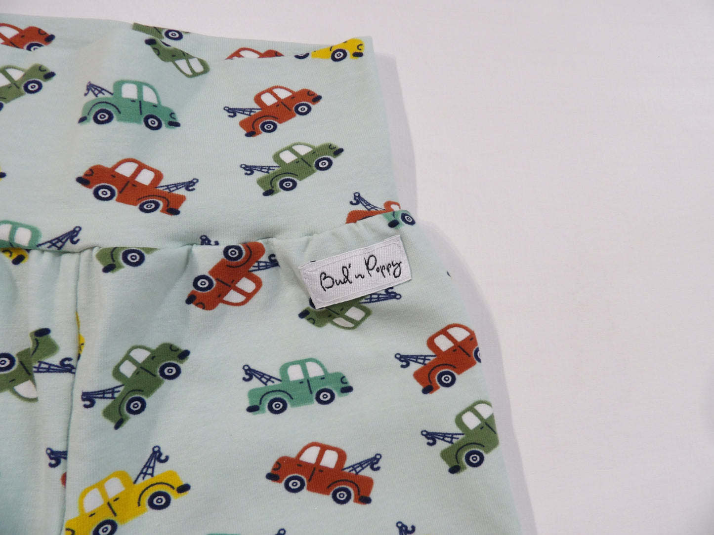 Växa-byxa Minty Car Pants - storlek 50, 56 & 62 (ca 0-1 mån, 1-2 mån & 2-4 mån)