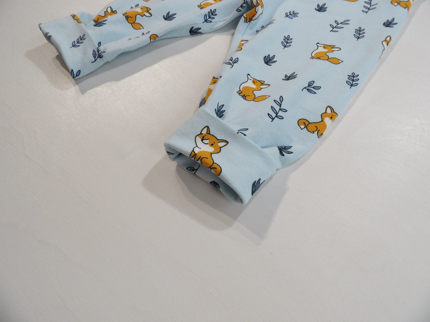 Växa-byxa Little Blue Fox Pants - storlek 68 (ca 4-6 mån)