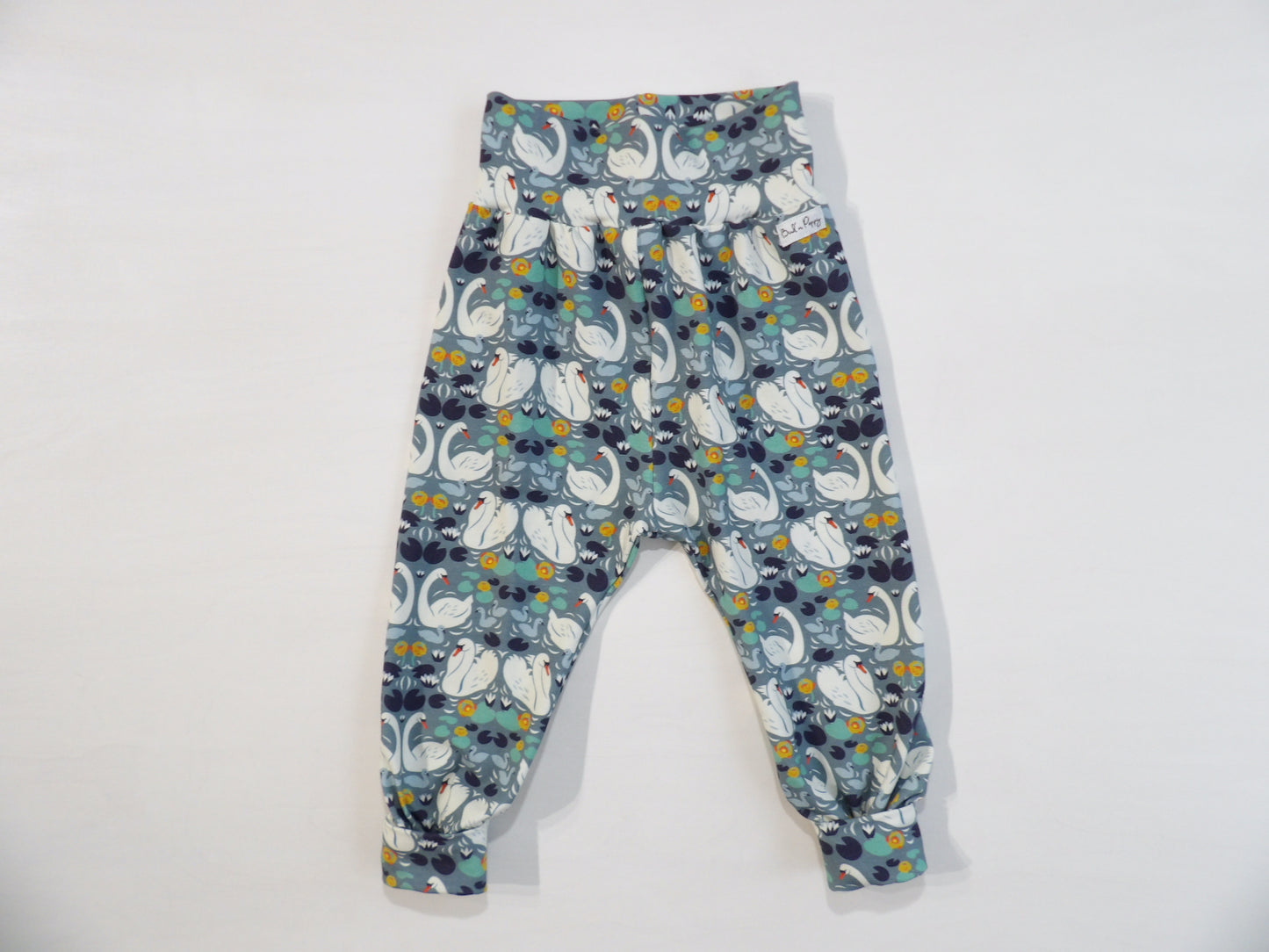 Växa-byxa Little Swan Pants- storlek 80 (ca 9-12 mån)