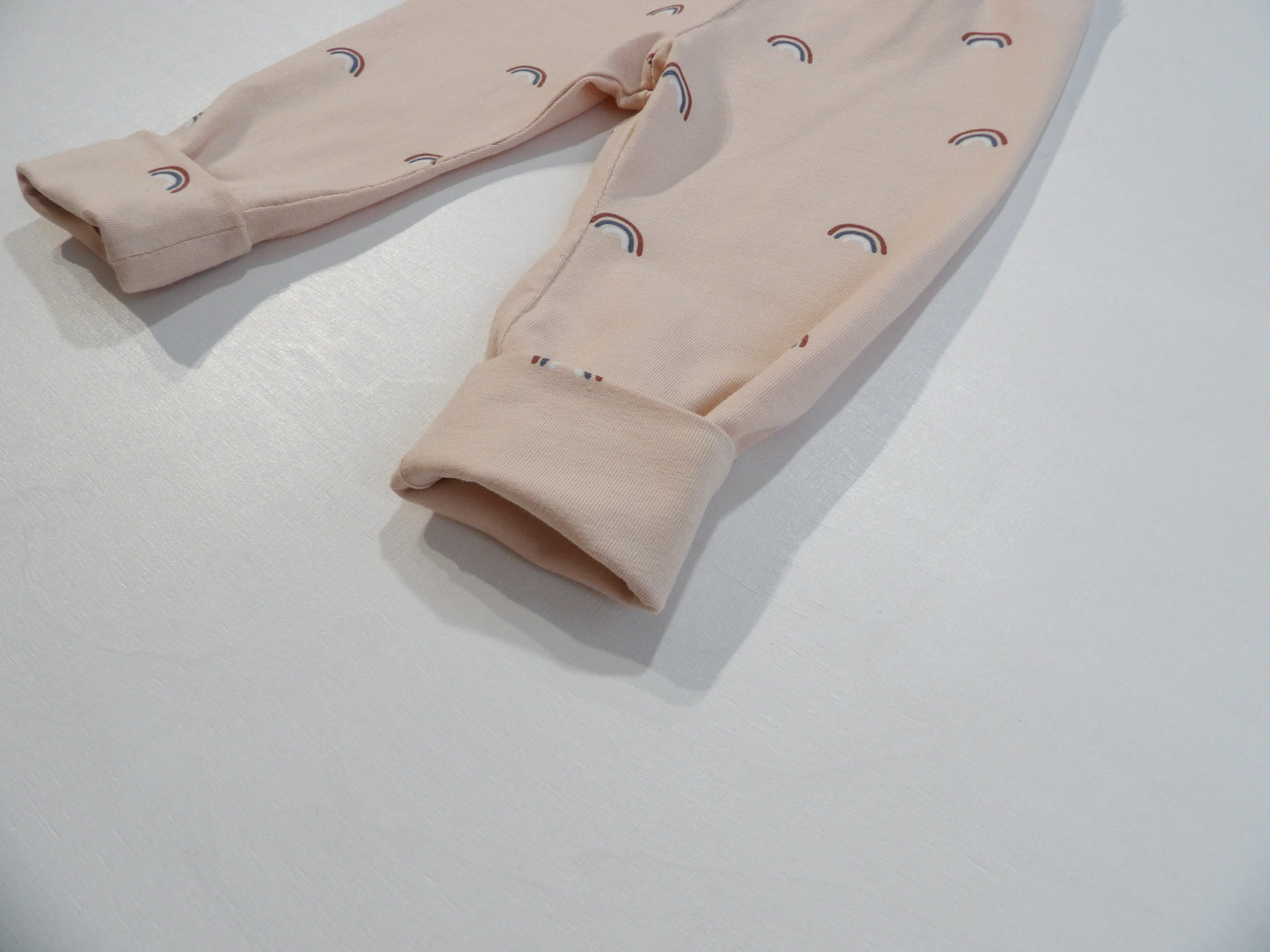 Växa-byxa Pastel Rainbow Pants - storlek 62 (ca 2-4 mån)