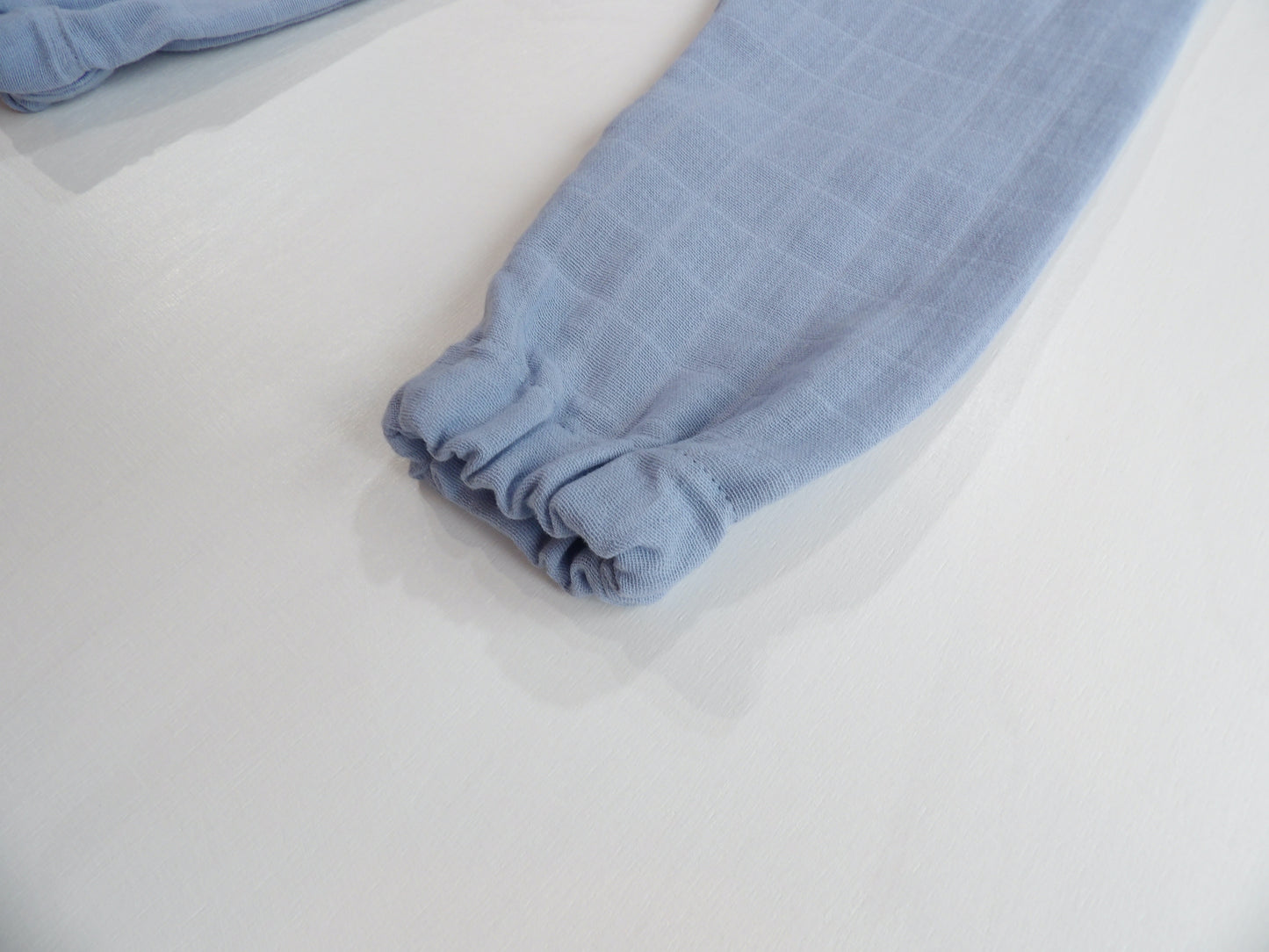 Resårbyxa i Muslin Soft Sky - storlek 86