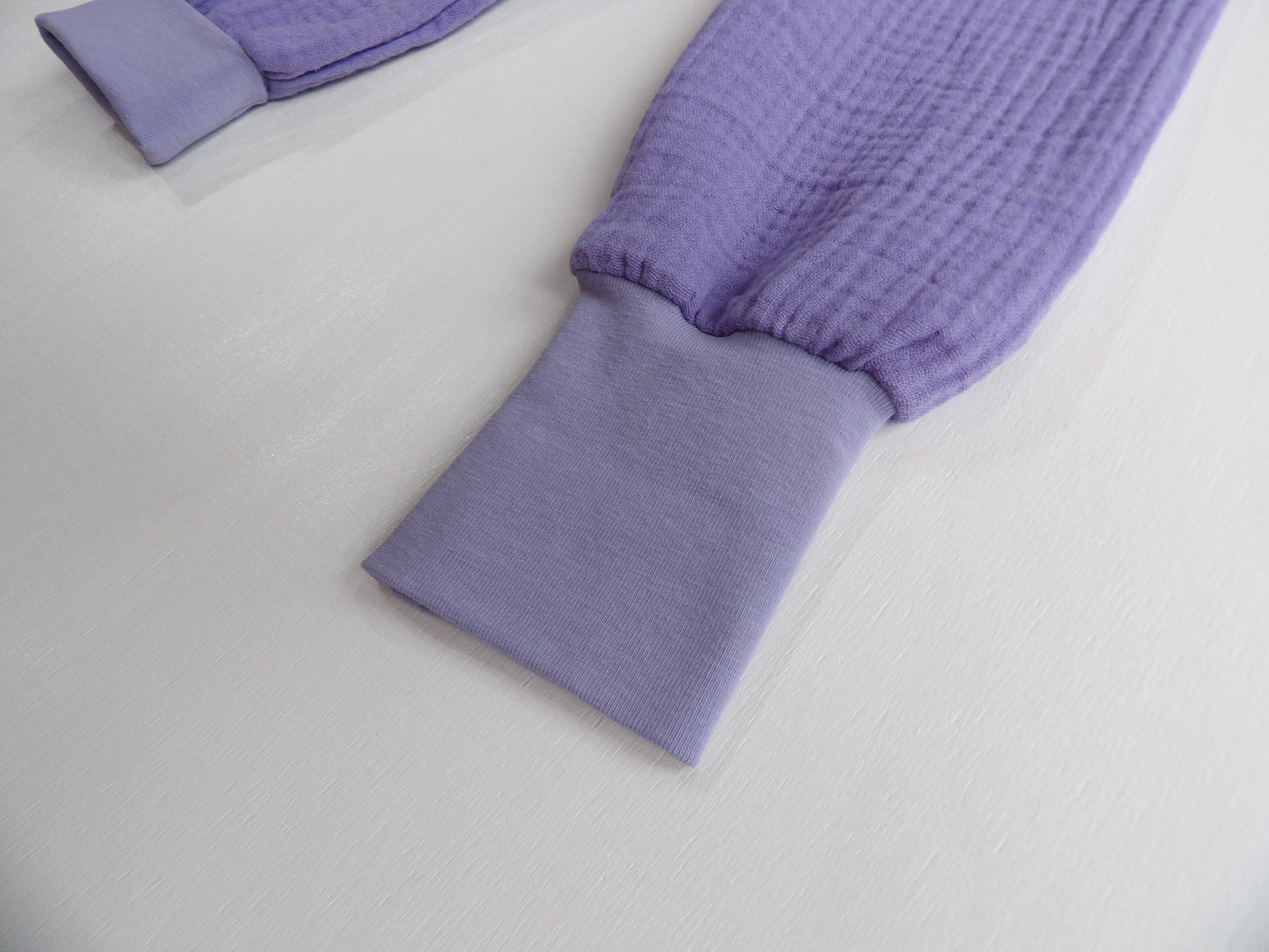 Växa-byxa i Muslin Lavender Bloom - storlek 62