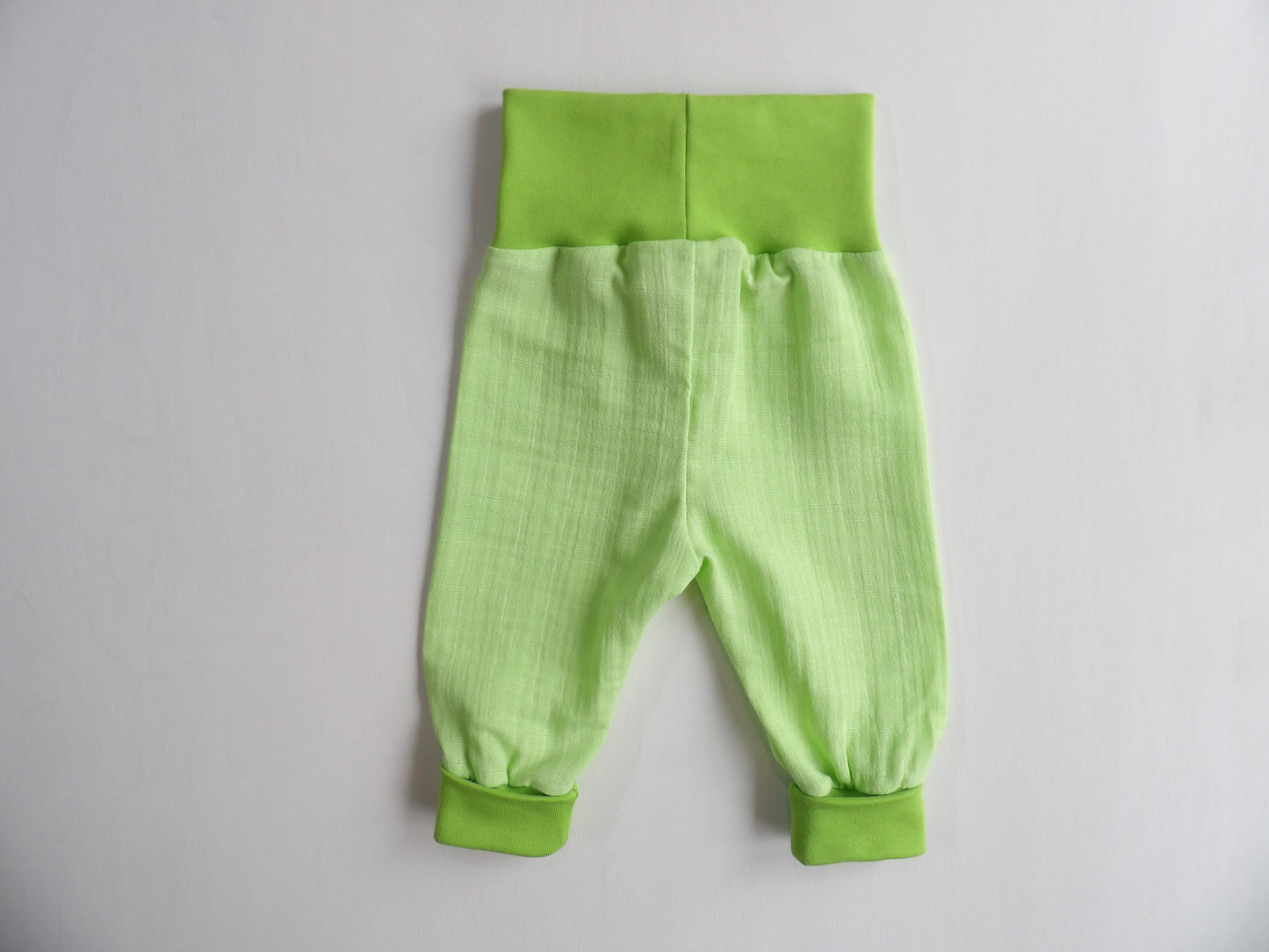 Växa-byxa i Muslin Lime Sprout - storlek 62
