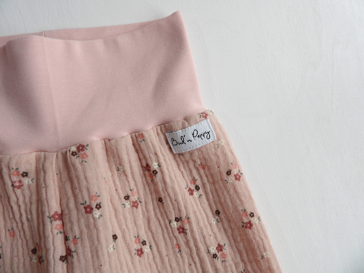 Grow-with-me pants in Muslin Little Blossom - size 62