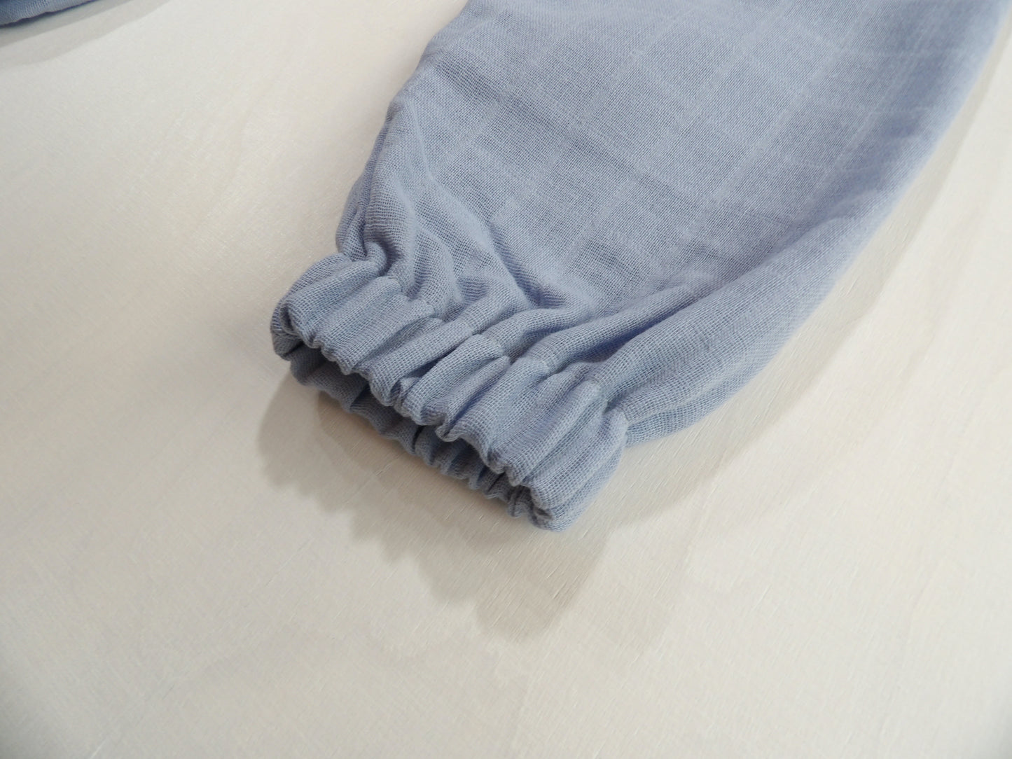 Resårbyxa i Muslin Blue Sky - storlek 92