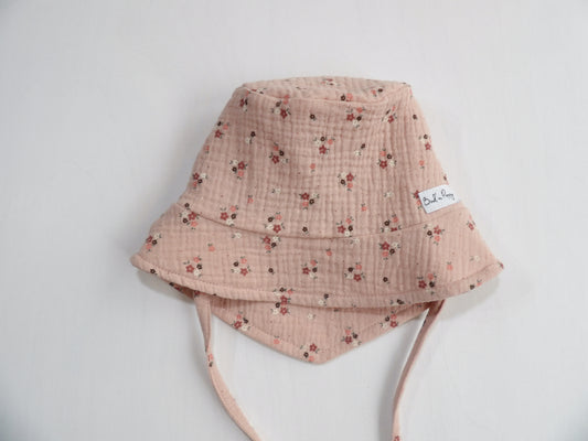 Solhatt i Muslin Wildflower Blush - storlek 44/46 (ca 4-9 mån)