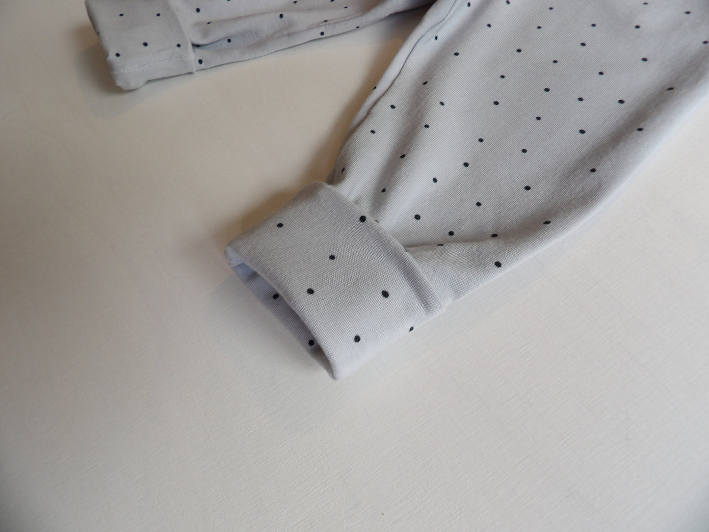 Newborn Set Tiny Dots Light Grey - storlek 56
