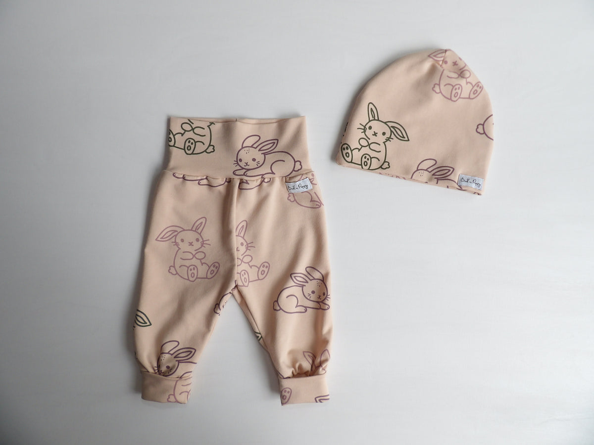 Newborn Set – Bunny Hop | Växa-byxa & mössa