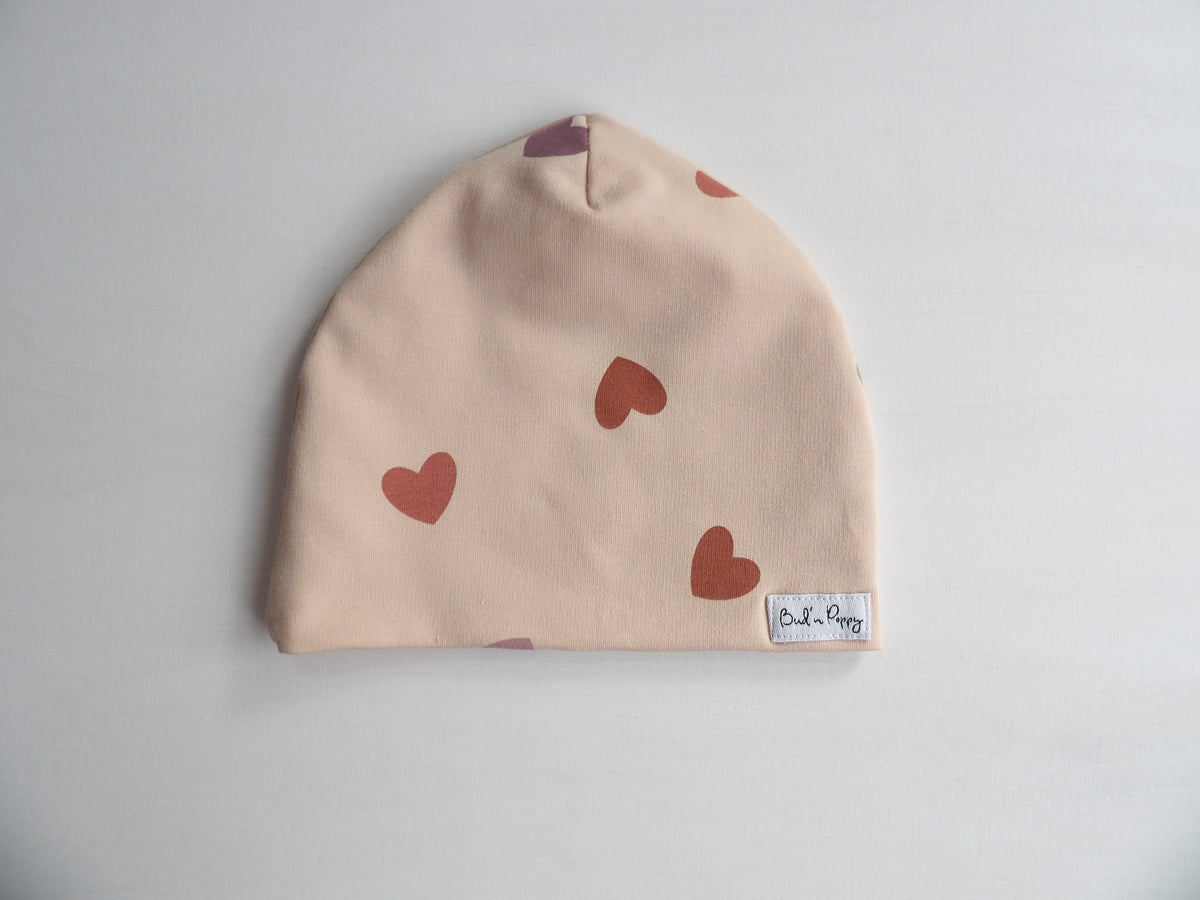 Complete Newborn Set – Little Hearts | Vallmo | Body, växa-byxa & mössa