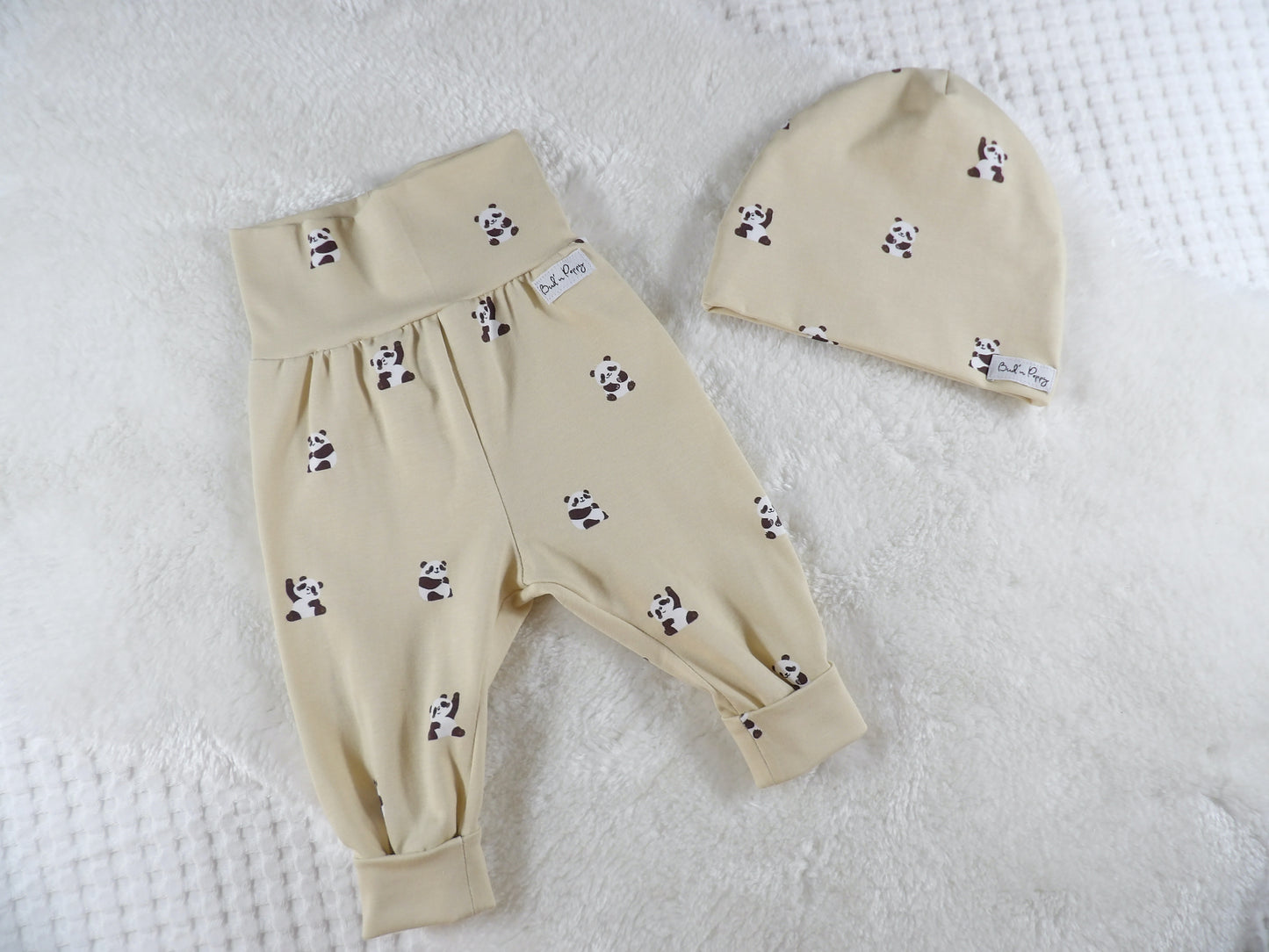 Newborn Set – Pocket Panda | Växa-byxa & mössa
