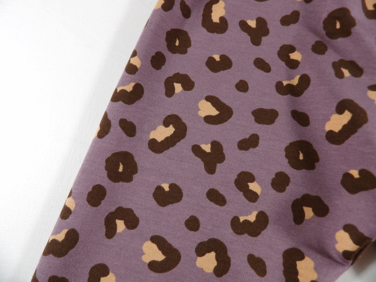 Resårbyxa – Lilac Leopard