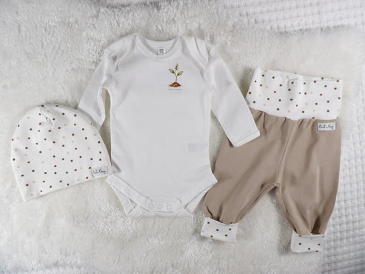 Complete Newborn Set – Little Sprout | Grodd | Body, växa-byxa & mössa