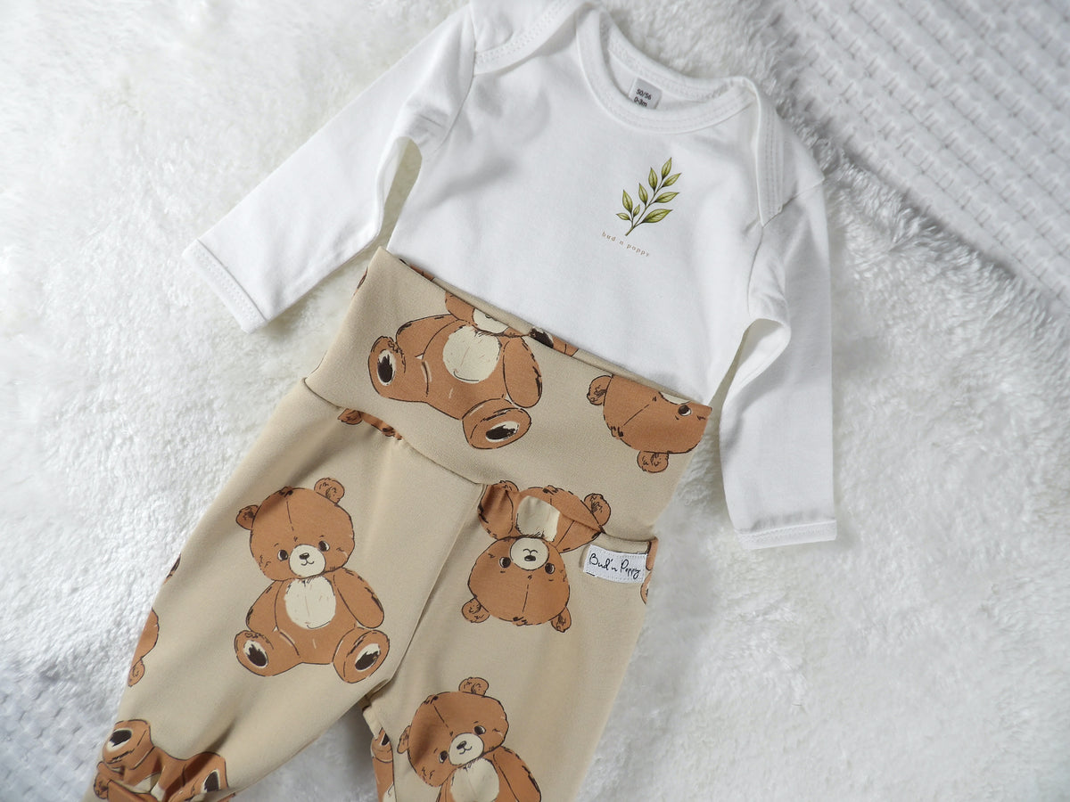Complete Newborn Set – Teddy Bear | Kvist | Body, växa-byxa & mössa