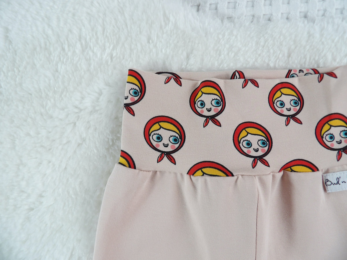 Växa-byxa – Little Red Hood