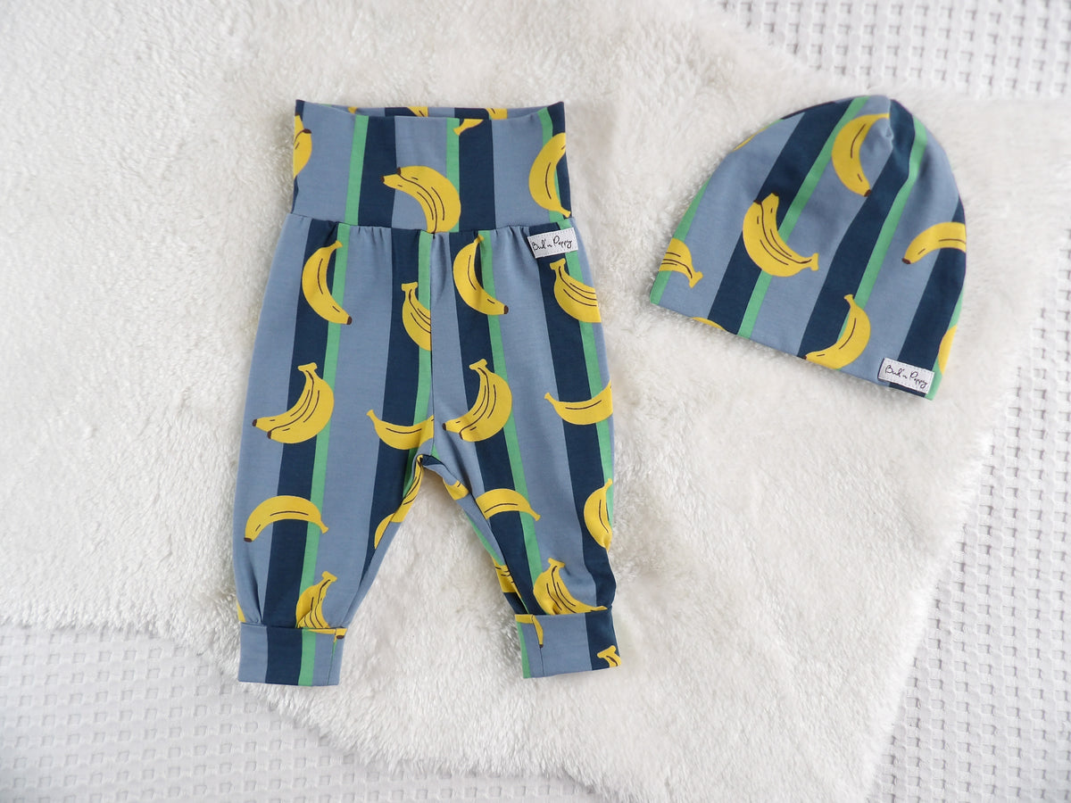 Complete Newborn Set – Banana Club | Kvist | Body, växa-byxa & mössa